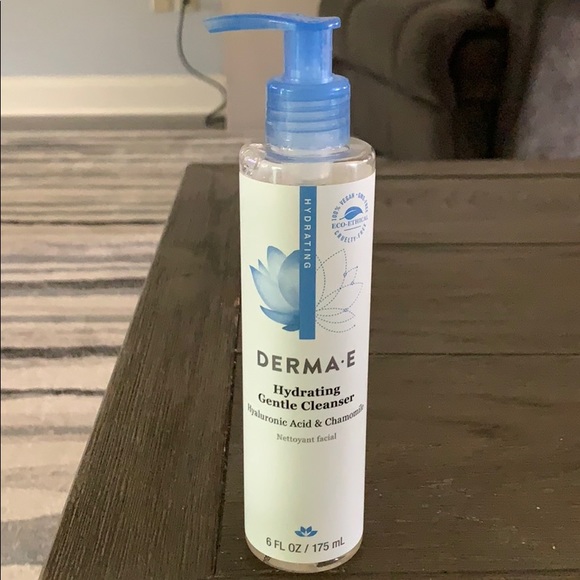derma e hydrating gentle cleanser